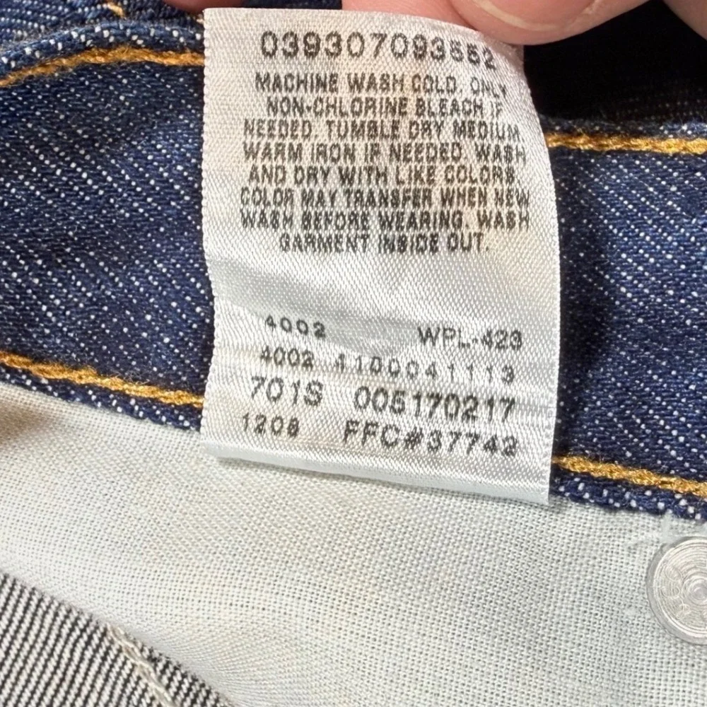 Levis good minor